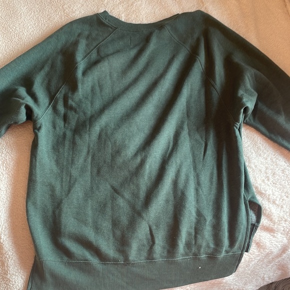 Womens XXS oversized green with flowers crewneck - Picture 2 of 3